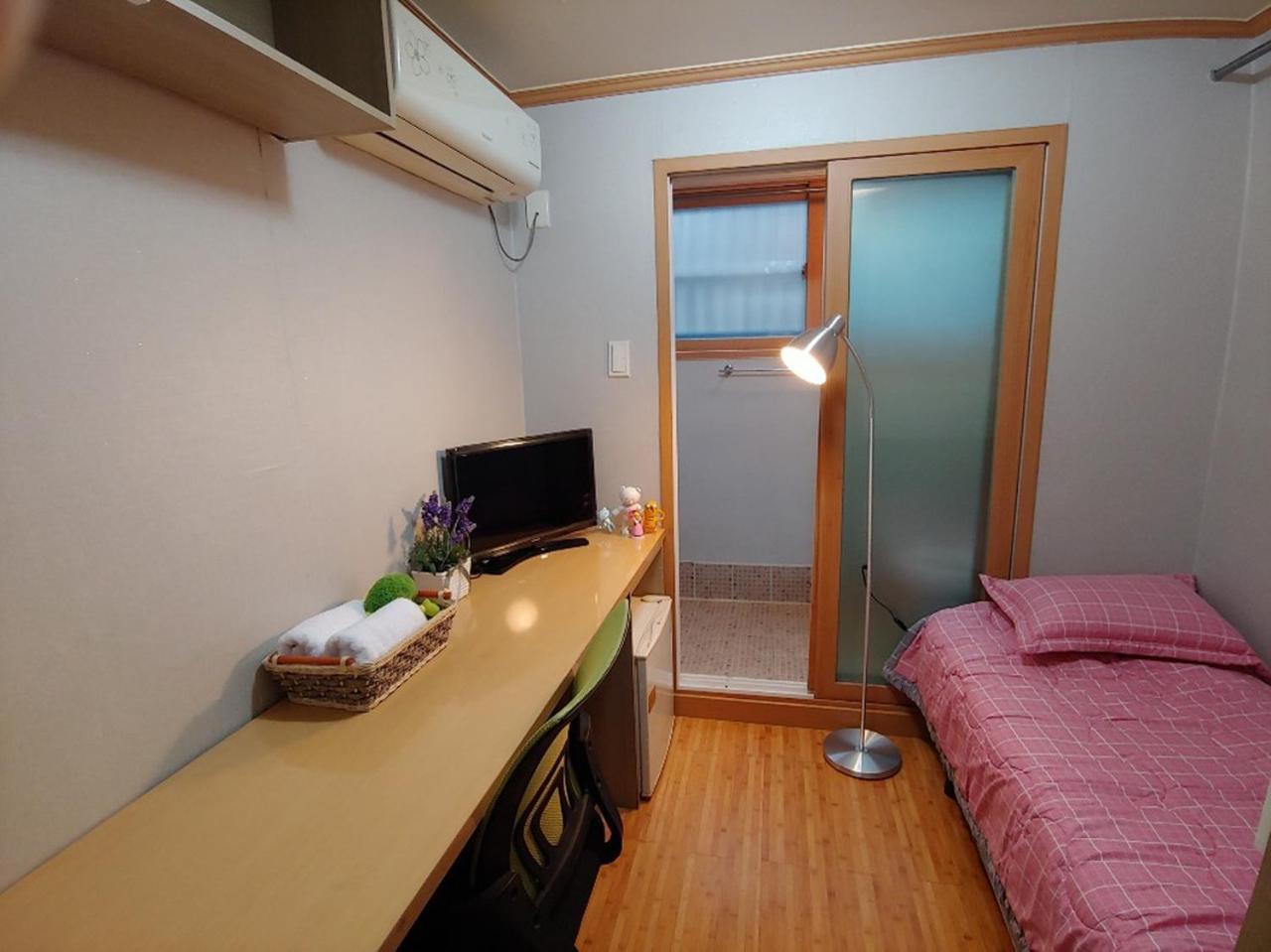 I Sleep Alone Hotel Seoul Luaran gambar